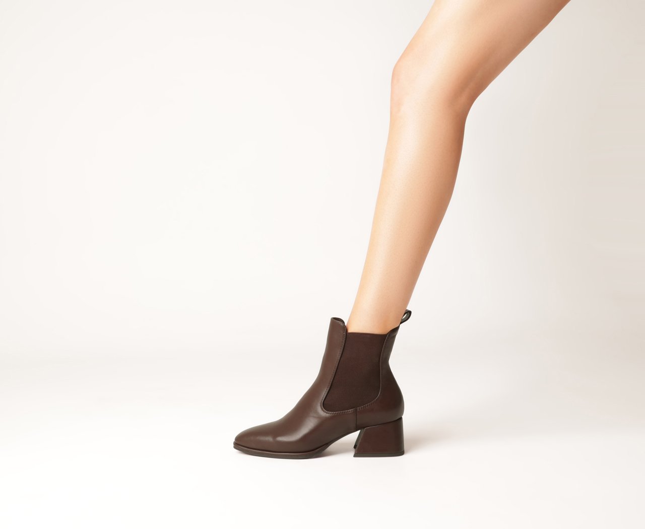 Bota Feminina ANACAPRI ref. BOTA CHELSEA - VintedoisK