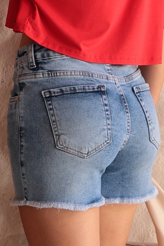 Shorts Feminino REVANCHE ref. SHORTS JEANS - VintedoisK