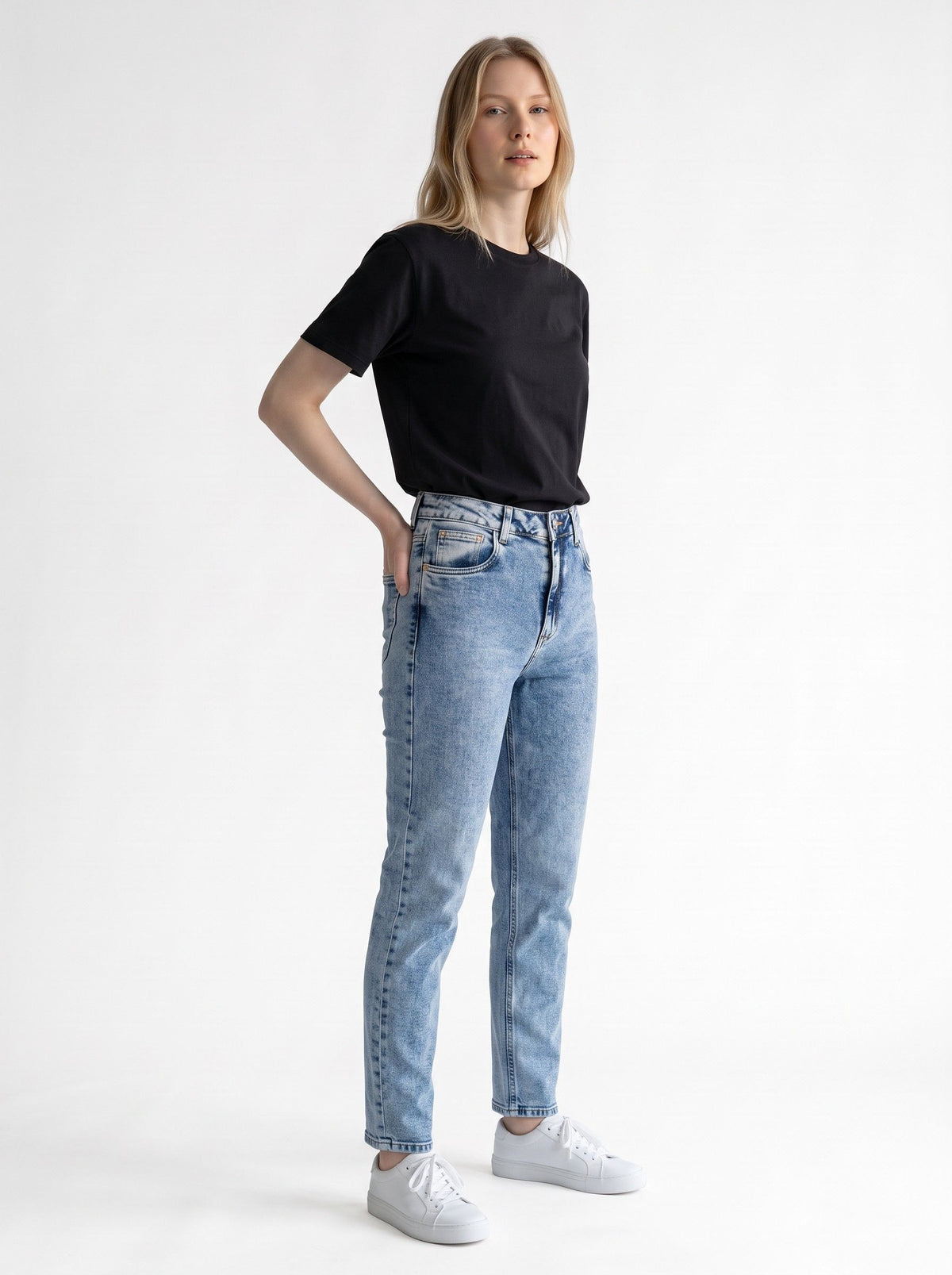 CALCA MOM JEANS FEM BARRA NORMAL CAFEM00557 REVANCHE