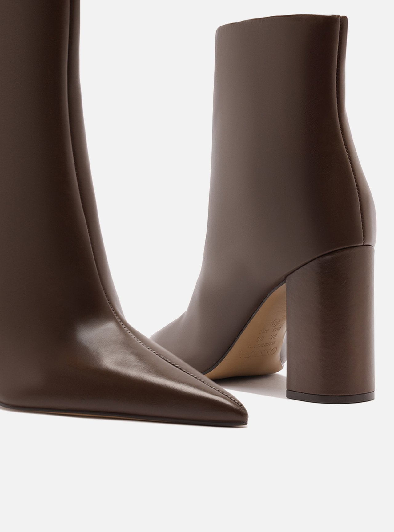 Bota Feminina Arezzo ref. BOTA MARROM - VintedoisK
