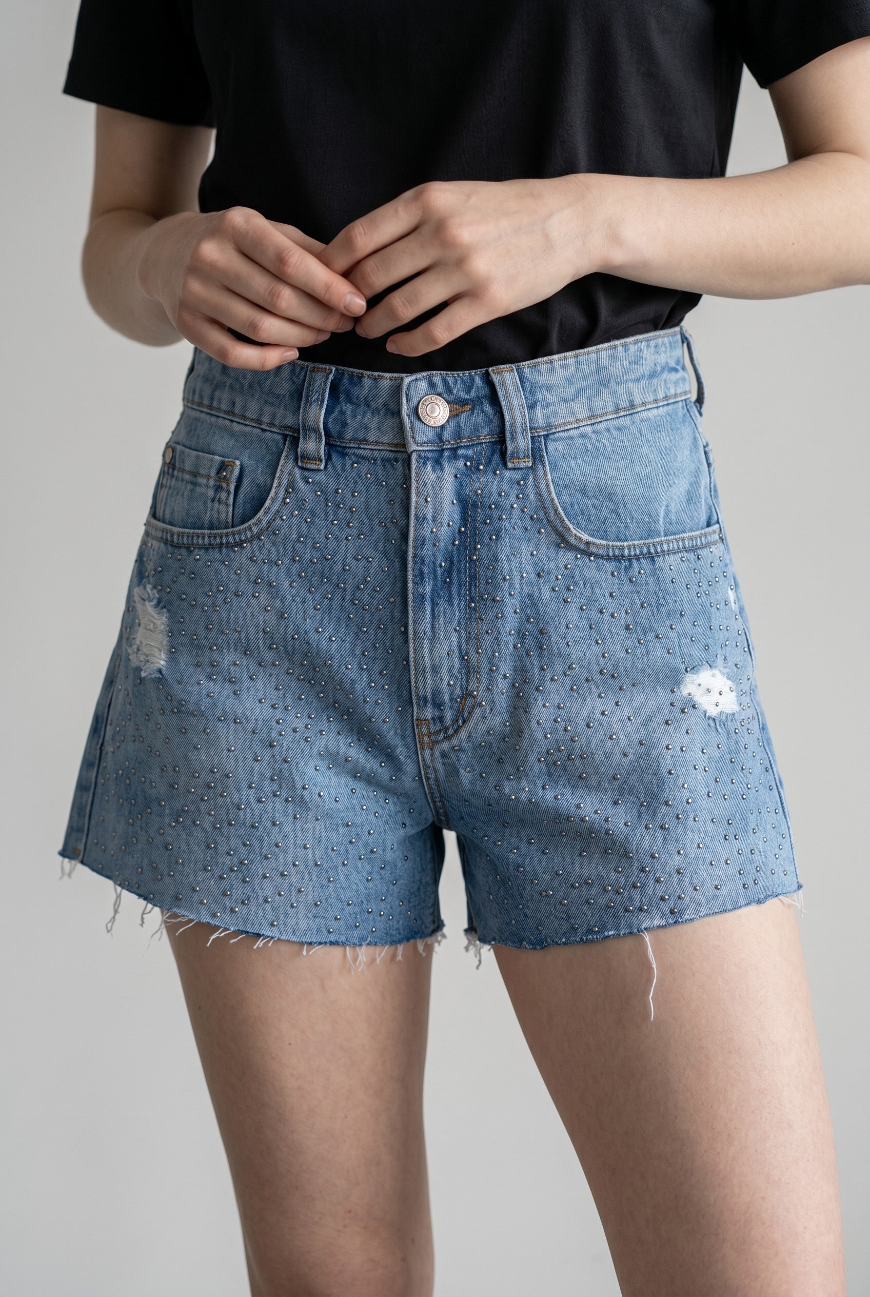 SHORTS JEANS HOT PANTS 310300009 DISPARATE Imagem principal do produto