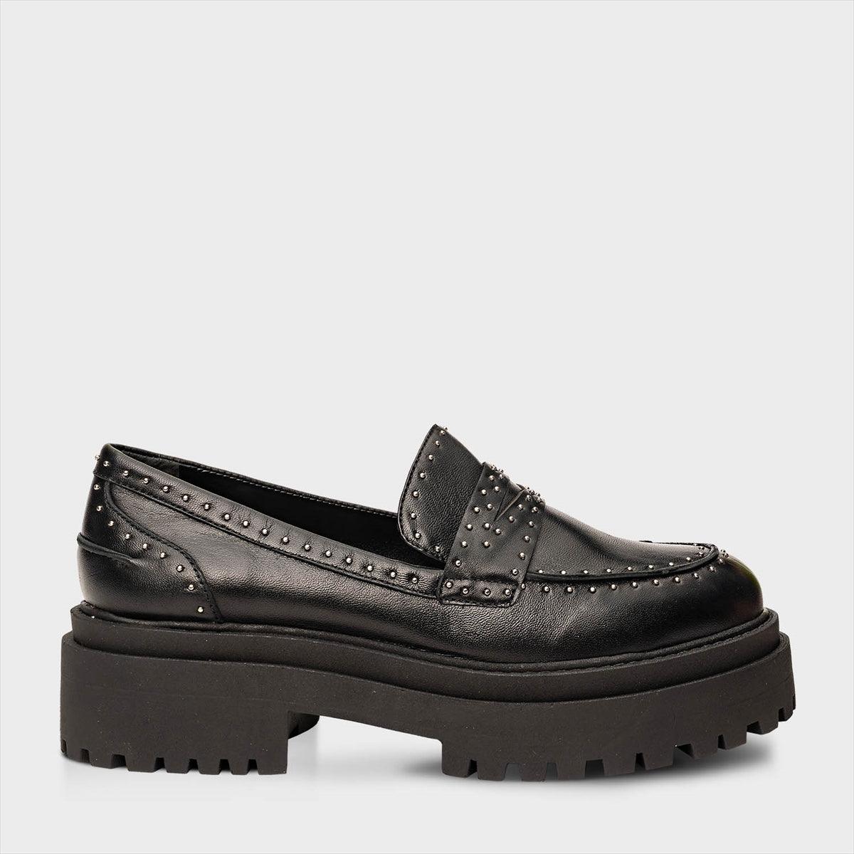 MOCASSIM LOAFER REBITES TRATORADO COURO PRETO 506021 CARRANO - Vintedoisk