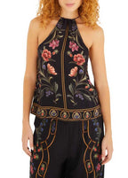 Blusa regata floral Belle Farm Rio branca com estampa colorida, vista frontal feminina
