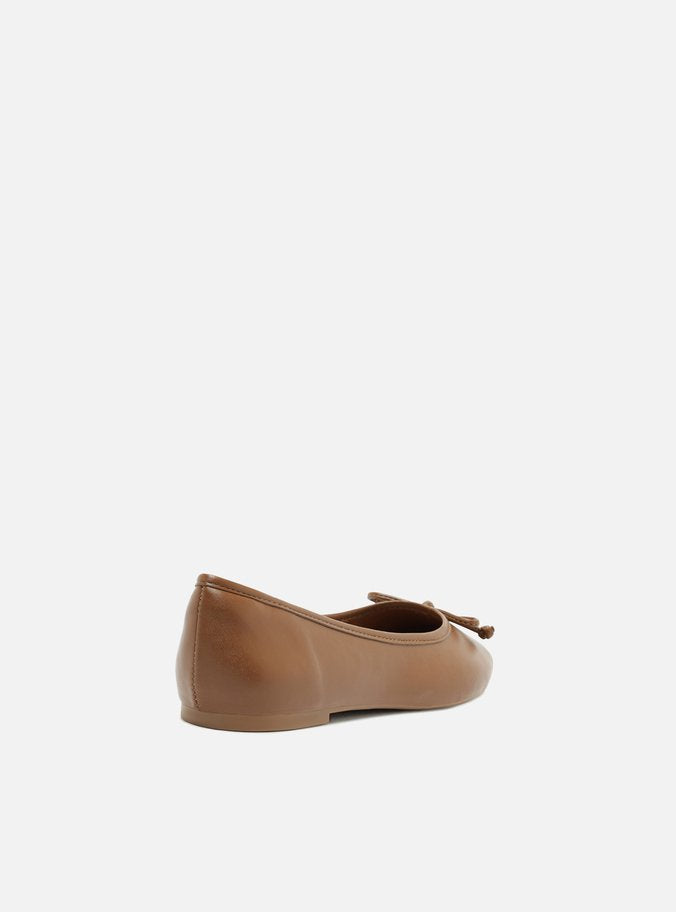 Rasteira Feminina AREZZO ref. SAPATILHA MARROM - VintedoisK