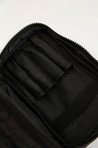 Produto Feminina FARM ref. NECESSAIRE ME - VintedoisK