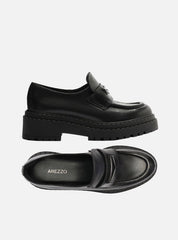 MOCASSIM PRETO COURO TRATORADO TIRA METAL A 13654 0001 0001 AREZZO