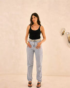 Calça Feminina ALCANCE ref. JEANS MOM - VintedoisK