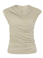 Blusa Begonia franzido feminina Skenn vista frente com drapeado