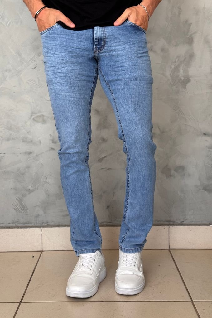 Calça Feminina Revanche ref. JEANS RETA - VintedoisK