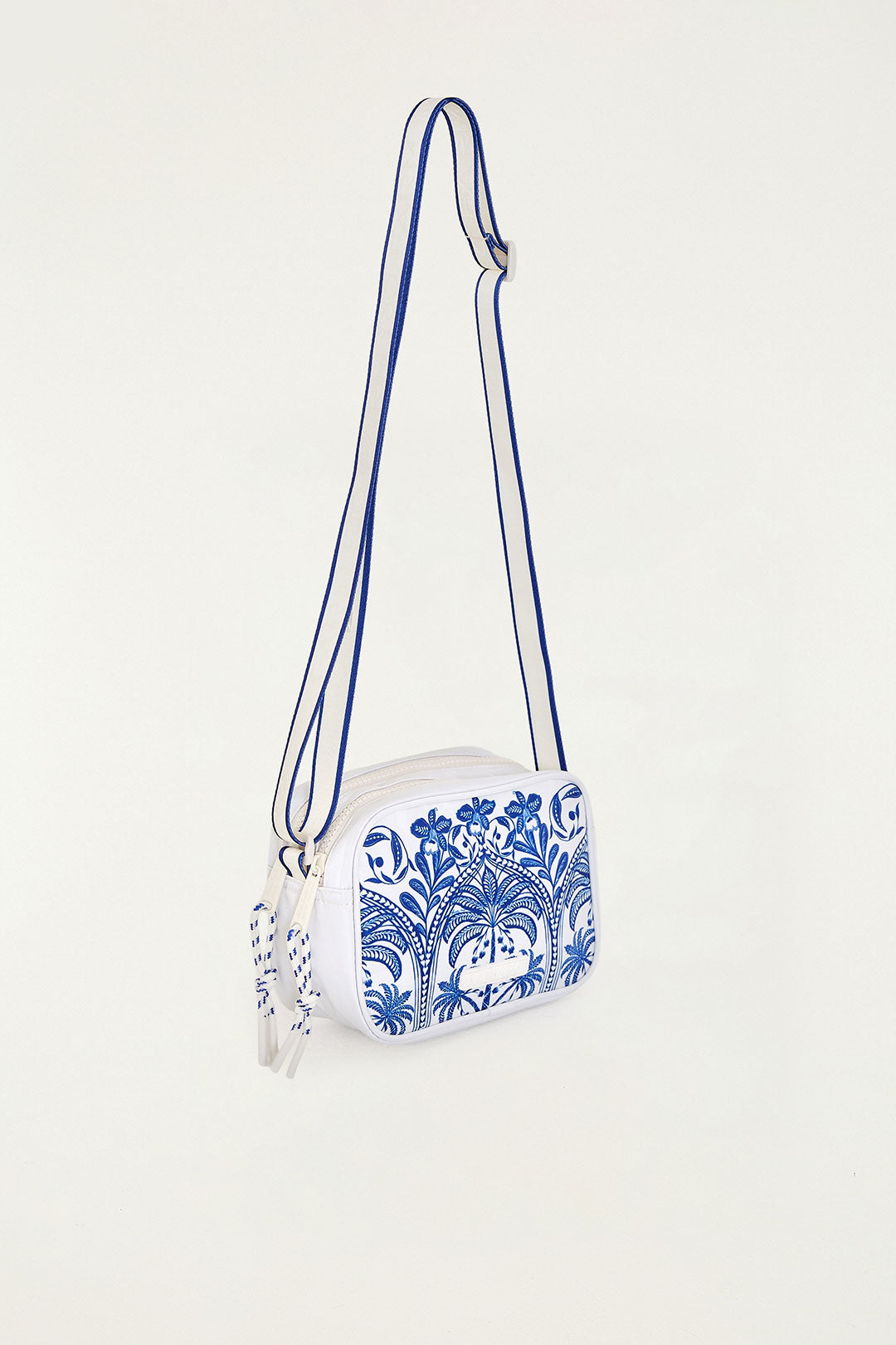 BOLSA FARM CHAMEGO PRAIA BAHIA COQUEIRO 78332298 FARM Imagem secundária do produto