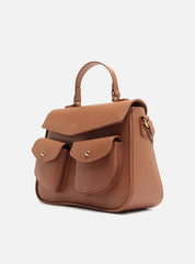 BOLSA SATCHEL MARROM GRANDE BOLSOS FRONTAIS A 50021 0987 0002 AREZZO