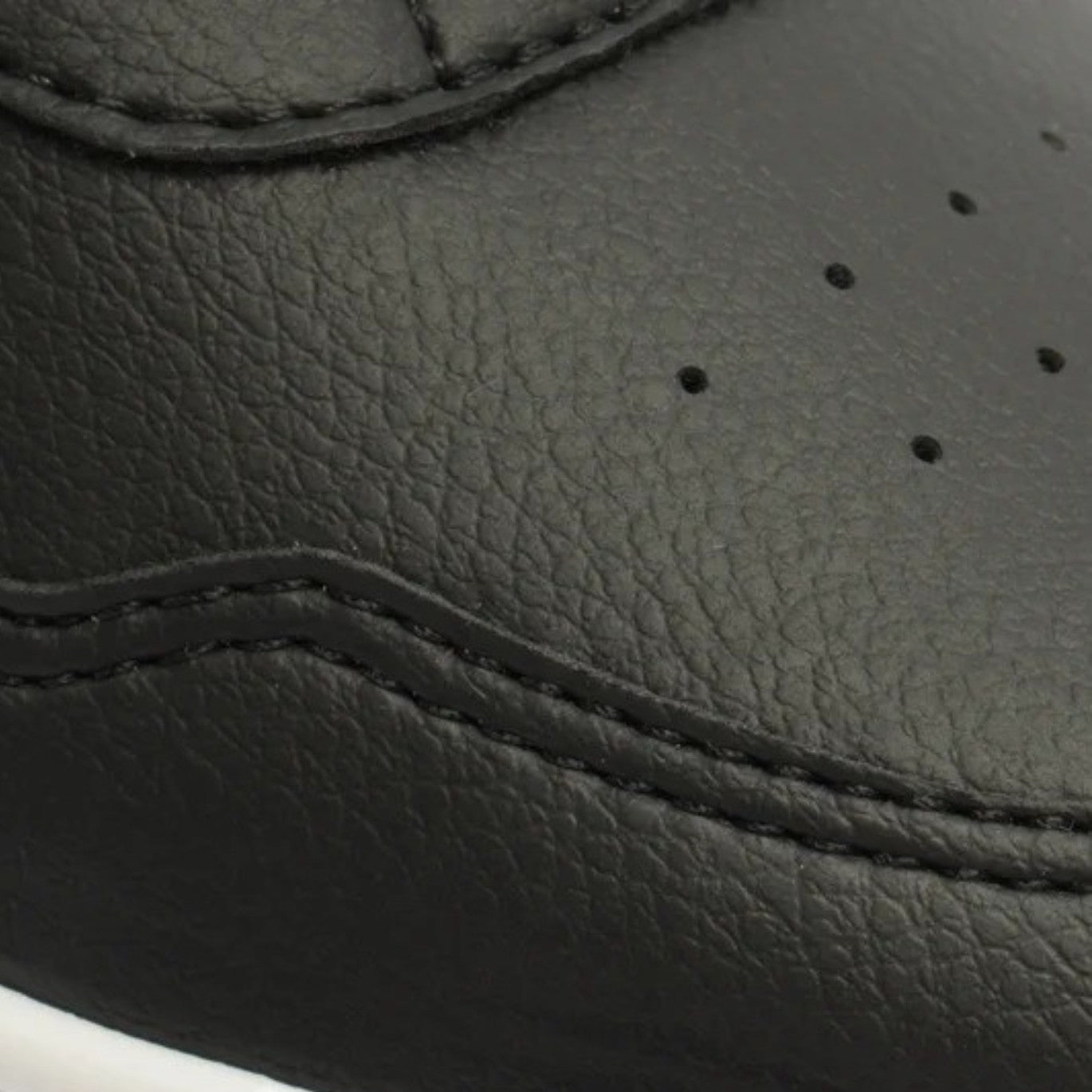 Tênis Feminina ANACAPRI ref. PRETO C - VintedoisK