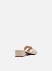 MULE OFF WHITE COURO SALTO BLOCO A 03199 0246 0025 AREZZO