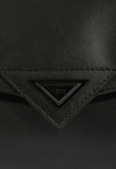 BOLSA TIRACOLO NOOSA PRETA S 50015 0888 0001 SCHUTZ