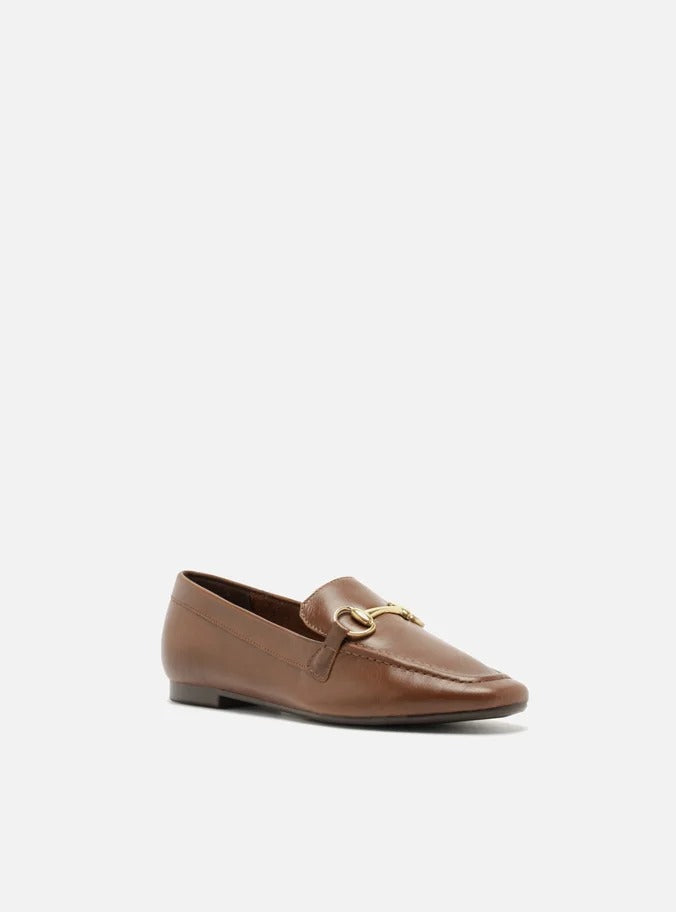 MOCASSIM MARROM COURO BICO QUADRADO BRIDÃO A 13915 0001 0008 AREZZO Imagem secundária do produto