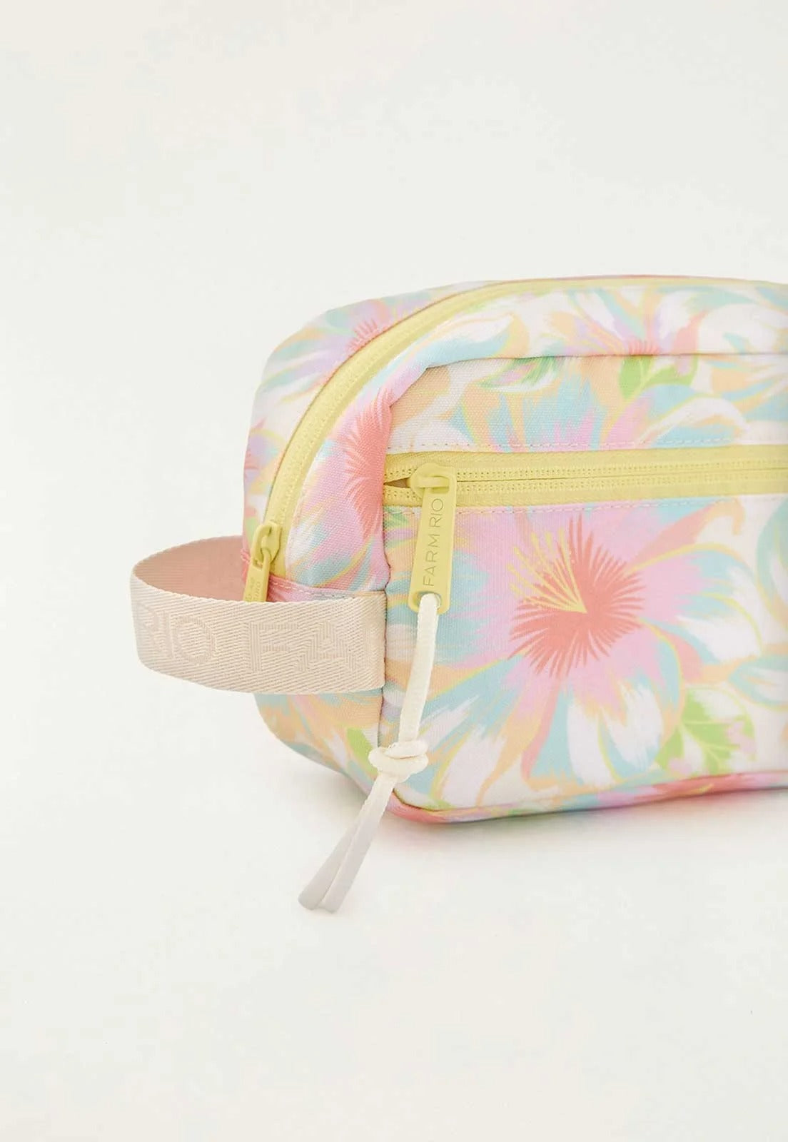 Necessaire Feminina Farm ref. NECESSAIRE FARM - VintedoisK