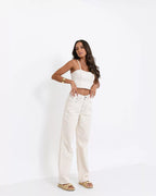 Look completo com blusa cropped top coração Alcance