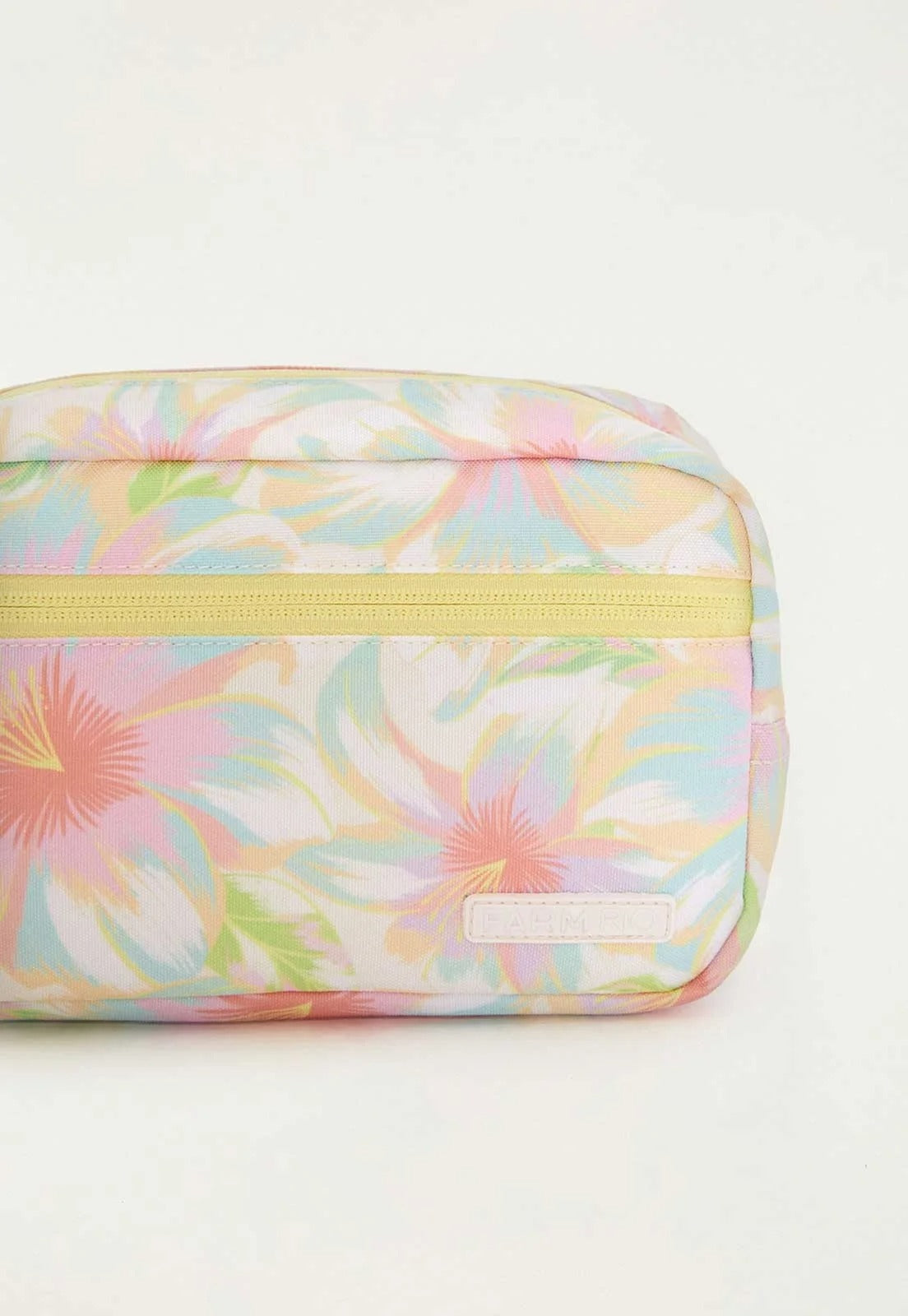 Necessaire Feminina Farm ref. NECESSAIRE FARM - VintedoisK