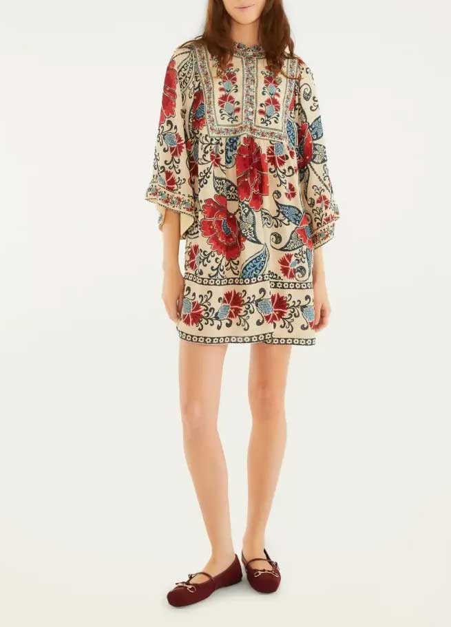 Vestido Feminina FARM RIO ref. VESTIDO CURTO - VintedoisK