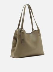 BOLSA HOBO BEGE GRANDE BAG CHARM TAG A 50021 0963 0002 AREZZO