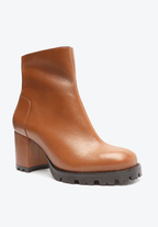 Bota Feminina SCHUTZ ref. BOTA TRATORADA - VintedoisK