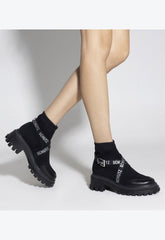 BOTA TRATORADA LOGO KNIT PRETA S 21204 0018 0001 SCHUTZ - Vintedoisk