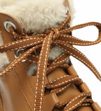 Bota Feminina SCHUTZ ref. BOTA TRATORADA - VintedoisK