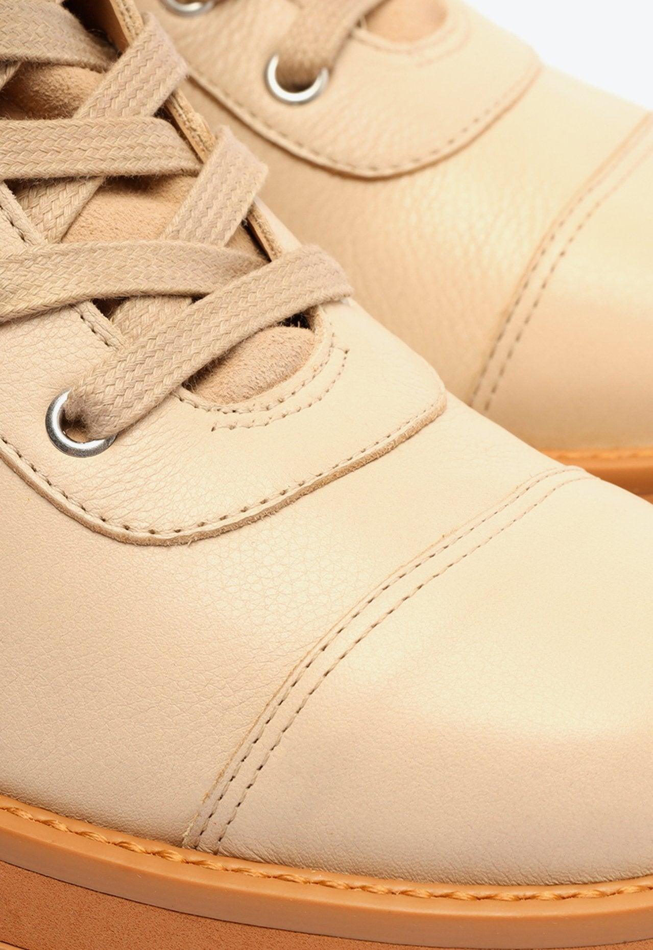 BOTA TRATORADA SUTTON COURO CAMURÇA SCHUTZ - ORIGINAL - Vintedoisk