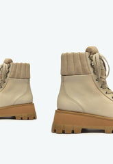 BOTA TRATORADA SUTTON COURO CAMURÇA SCHUTZ - ORIGINAL - Vintedoisk