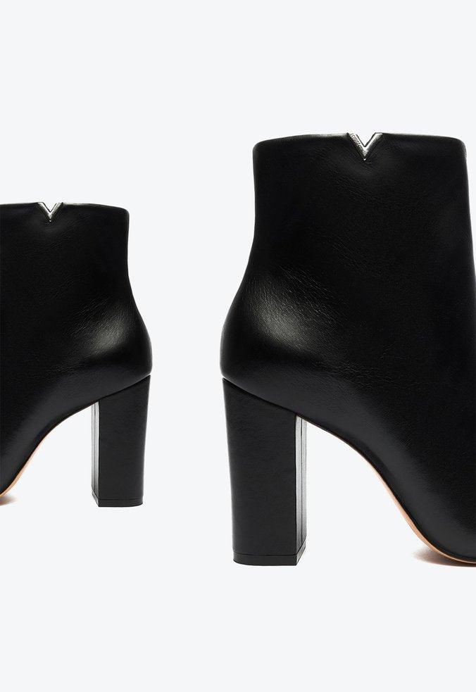 BOTA TRIANGLE SALTO BLOCO COURO PRETA S 20727 0013 0006 SCHUTZ - Vintedoisk