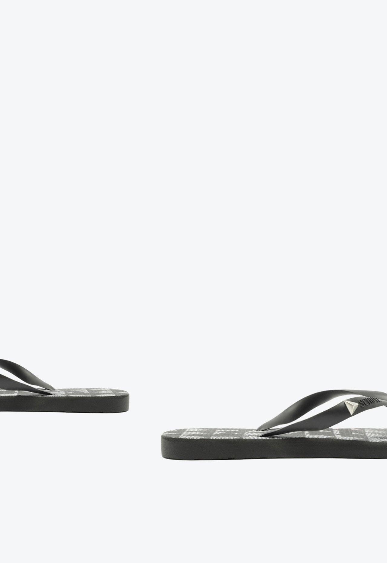 Chinelo Feminina SCHUTZ ref. CHINELO TRIANGLE - VintedoisK
