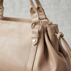 BOLSA TOTE PEQUENA BEGE S 50010 2159 0002 SCHUTZ