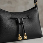 BOLSA PEQUENA TIRACOLO PRETA A 50011 2070 0004 AREZZO