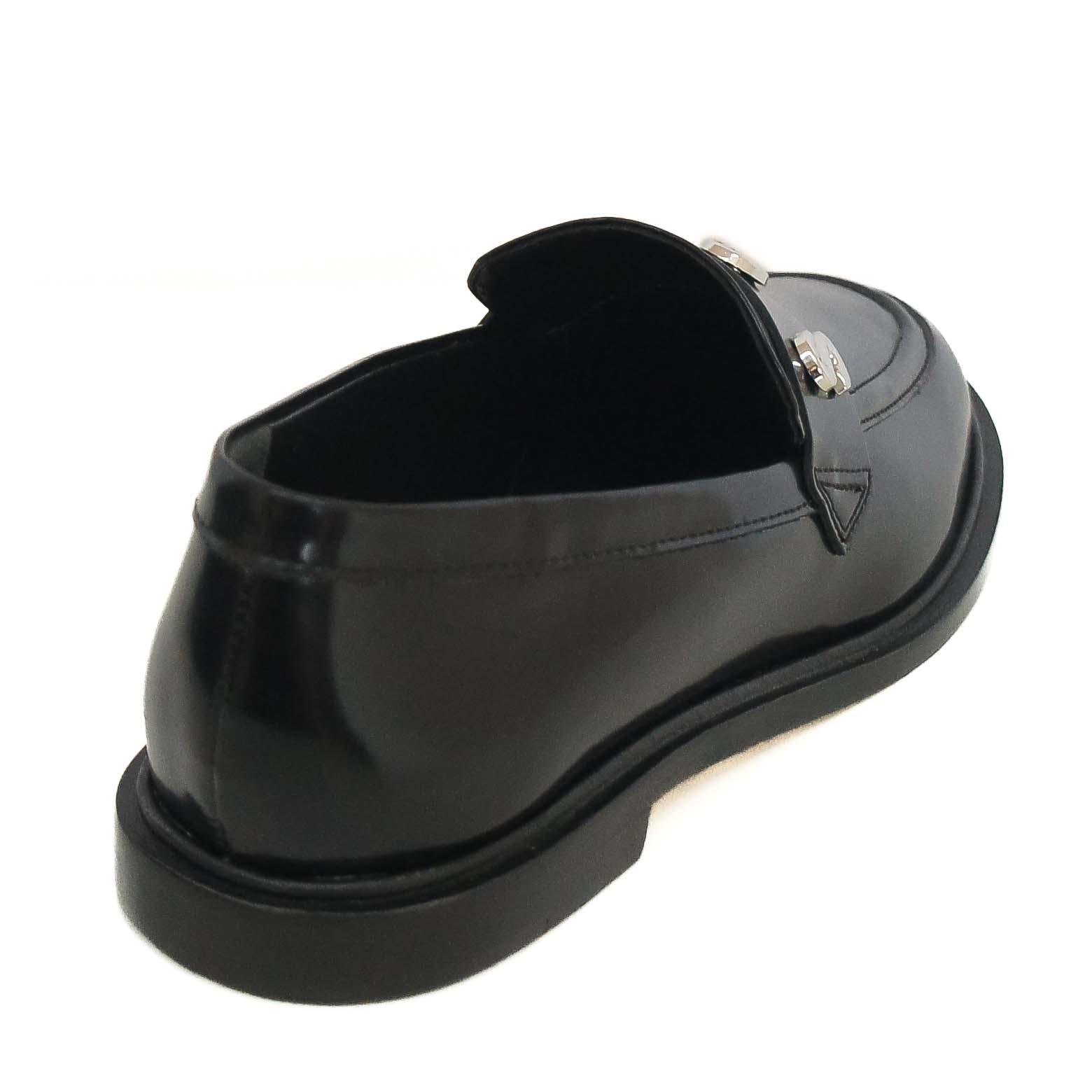 Mocassim Feminina SCHUTZ ref. MOCASSIM COURO - VintedoisK