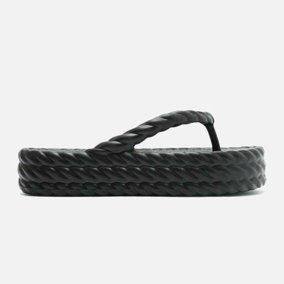 SANDÁLIA PRETA FLATFORM MARROCOS MID  Z 19083 0001 0002 BRIZZA - Vintedoisk