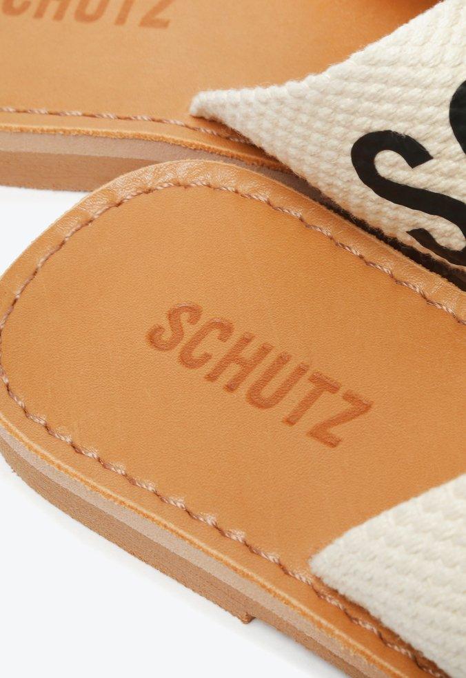 Sandália Feminina SCHUTZ ref. RASTEIRA DE - VintedoisK