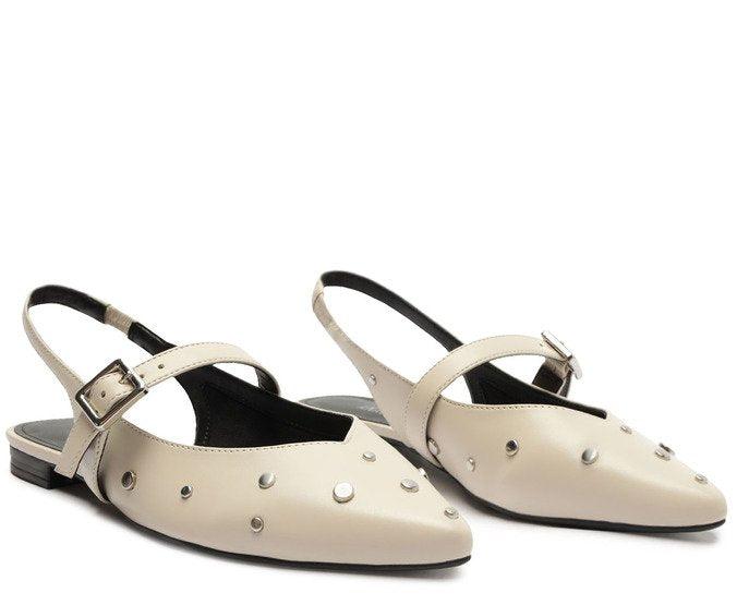 SAPATILHA SLINGBACK BRANCA BICO FINO FIVELA TACHAS C 30029 0337 0002 ANACAPRI - Vintedoisk