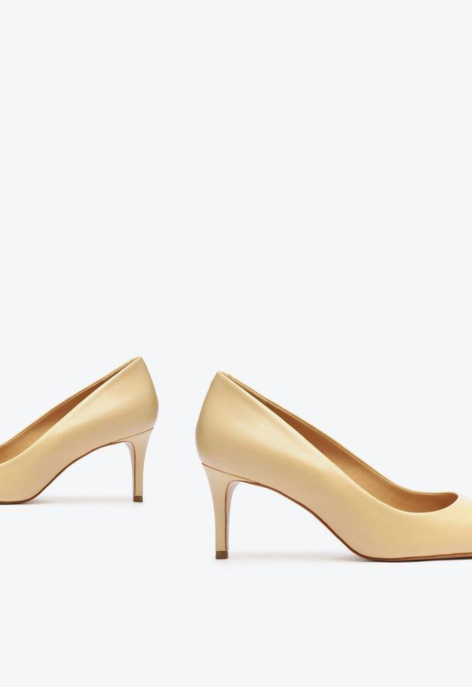 Sapato Feminina SCHUTZ ref. SCARPIN BEGE - VintedoisK