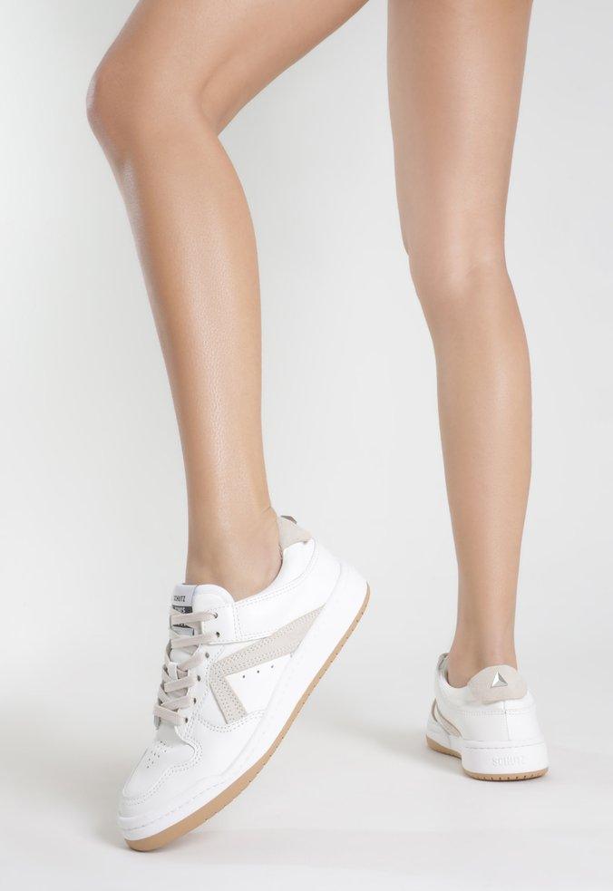 TÊNIS BRANCO E BEGE FUROS S 20672 0056 0004 SCHUTZ - Vintedoisk