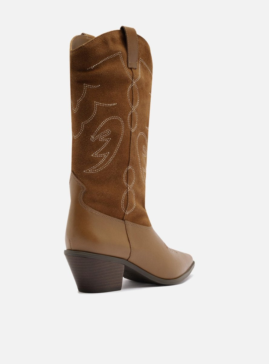 Bota Feminina Arezzo ref. BOTA MARROM - VintedoisK