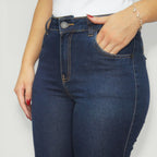 Calça Feminina REVANCHE ref. JEANS FLARE - VintedoisK