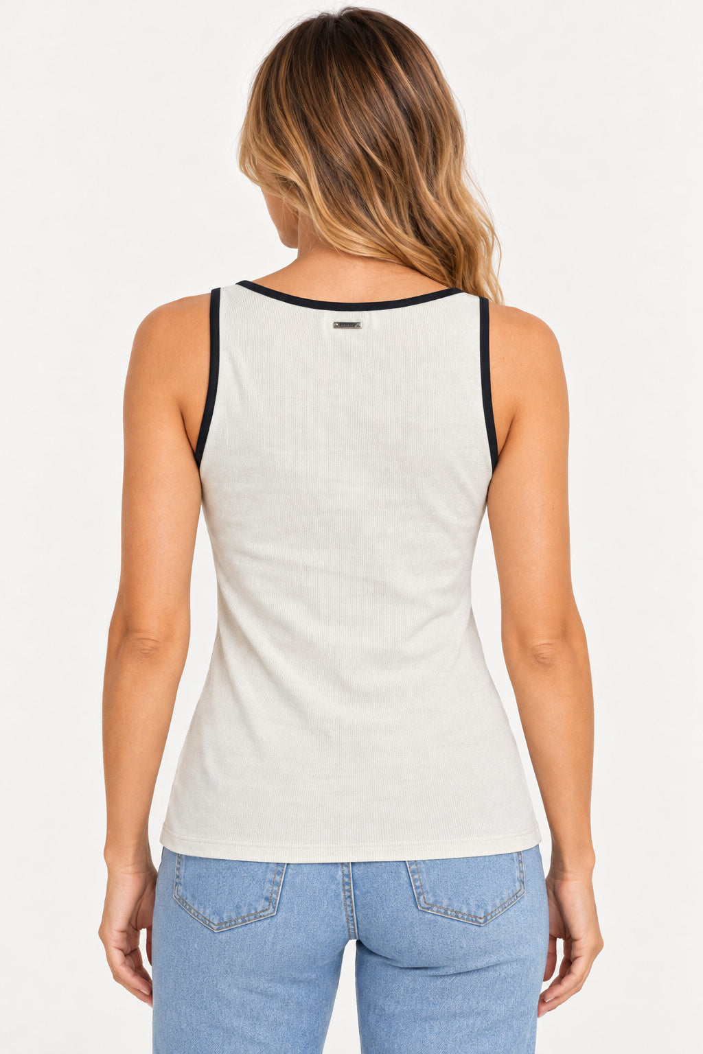 Bege | Blusa Regata Megan Lerrux — costas