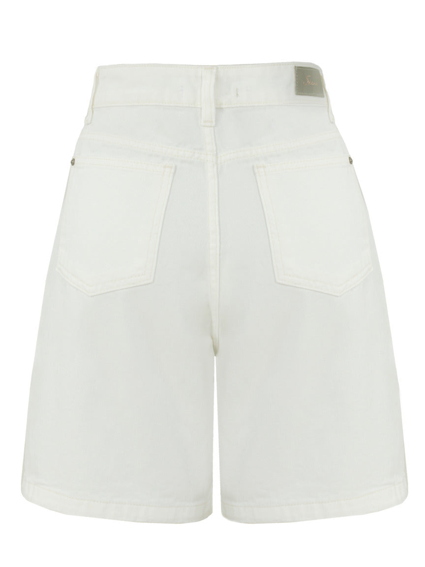Look completo bermuda sarja cáqui feminina Skenn