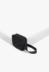 BOLSA TIRACOLO NEW LOLLA NYLON PRETA S 50010 0878 0001 SCHUTZ