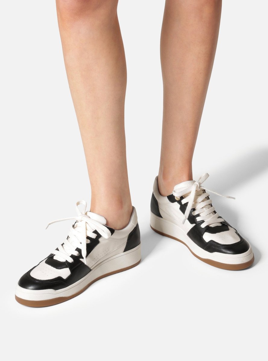 Tênis Feminino Arezzo ref. MULTINEUTRO AMARRA - VintedoisK