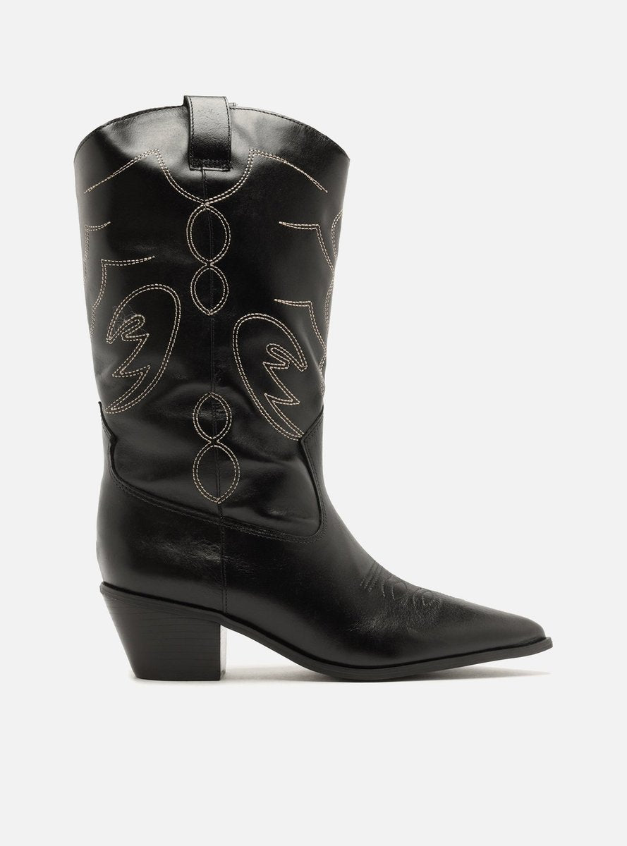 Bota Feminina Arezzo ref. BOTA PRETA - VintedoisK Imagem principal do produto