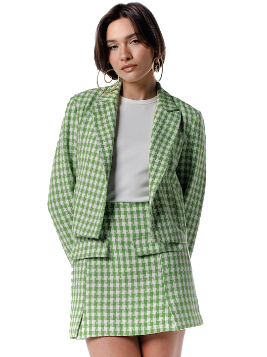 Blazer tweed xadrez Skenn feminino, detalhe lateral do tecido tweed