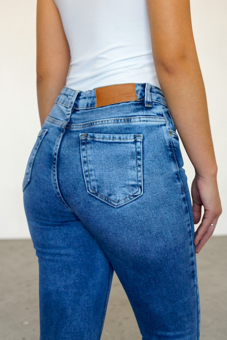 Calça Feminina REVANCHE ref. JEANS RETA - VintedoisK