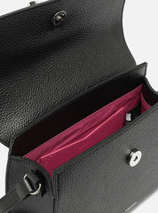 BOLSA TIRACOLO PRETA PEQUENA DETALHE TIRAS METAL A 50011 0896 0001 AREZZO