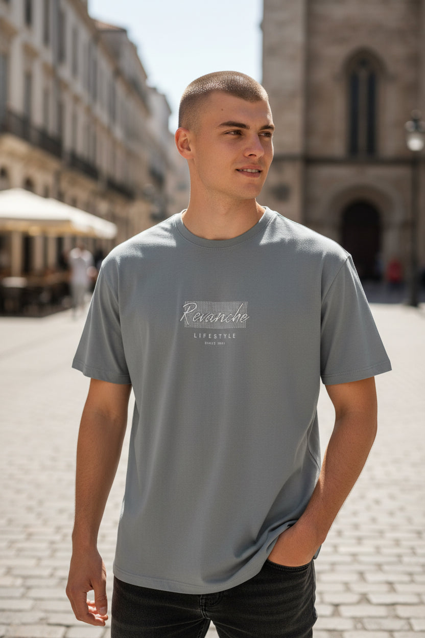 Camiseta Feminina REVANCHE ref. CAMISETA BORDADA - VintedoisK Imagem principal do produto